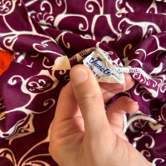 1970s vintage swirl print hooded tunic with bellsleeves from June Gale - made in - Picture 14 of 16